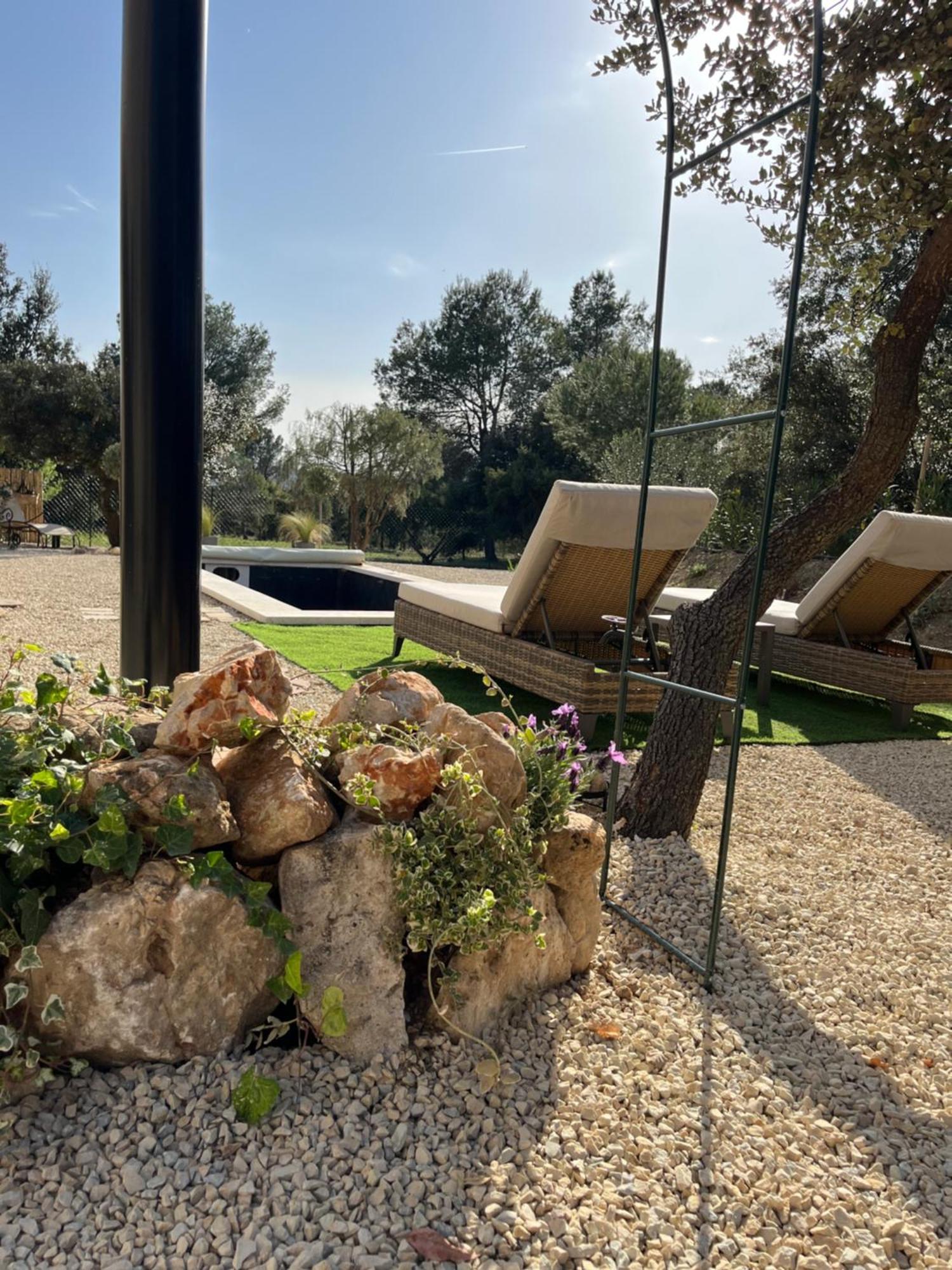 L'Amanderaie Piscine Privee A Cote De Lourmarin Luberon Apartment Кадене Екстериор снимка